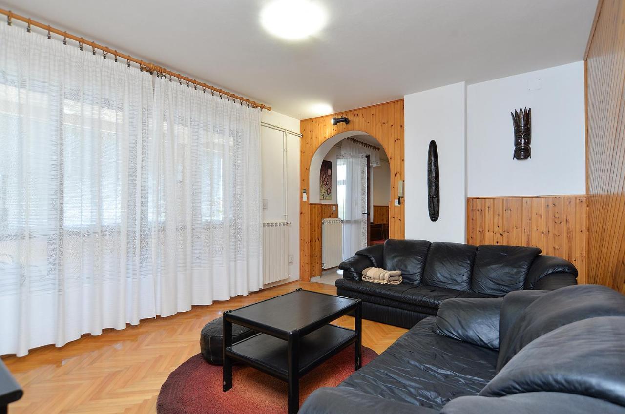 Apartments Irena 531 Pula Luaran gambar